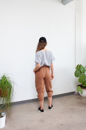 Cropped Tapered Pant